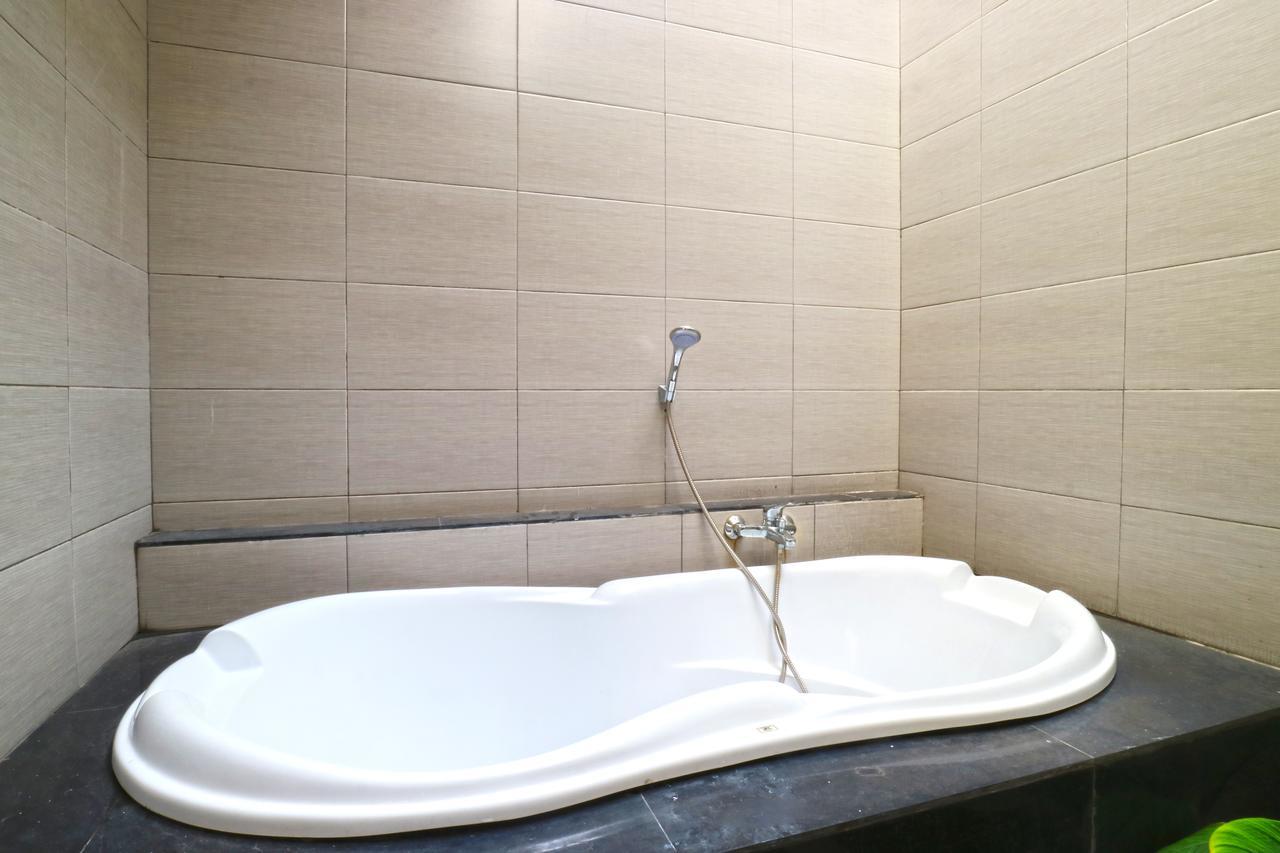 Raj Sindhu Sanur Apartment Denpasar  Luaran gambar