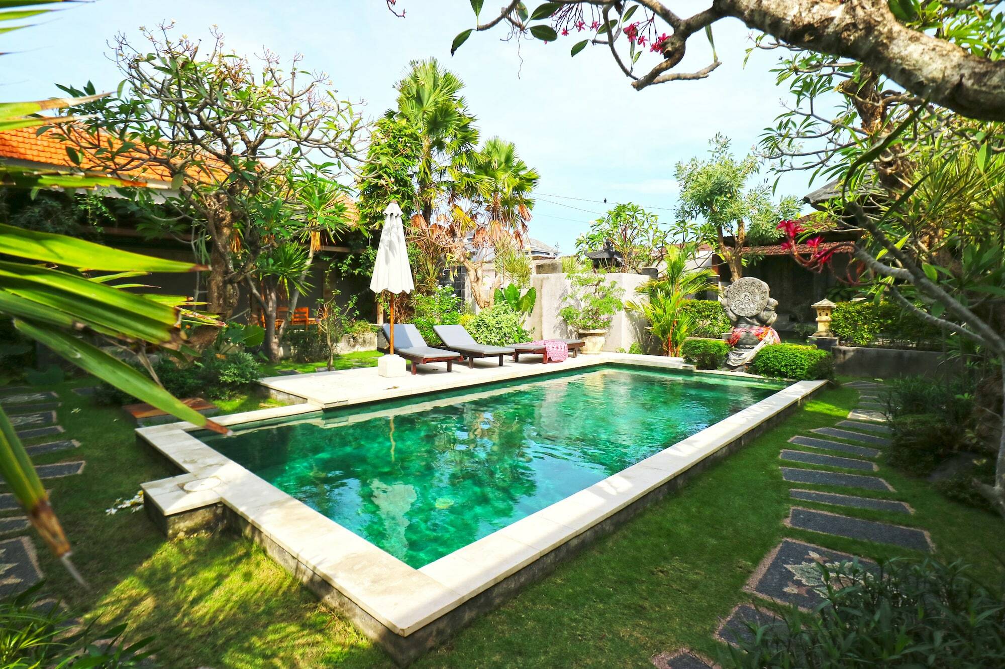 Raj Sindhu Sanur Apartment Denpasar  Luaran gambar